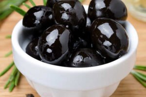 schwarze Oliven (naturbelassen)